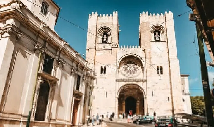 Full day Small Group Tour of Historical Lisbon