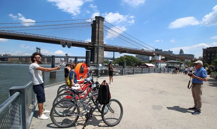 Cycle to NYC's Top Sites In One Day