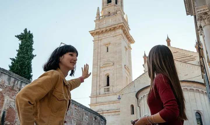 Private City Kickstart Tour: Verona