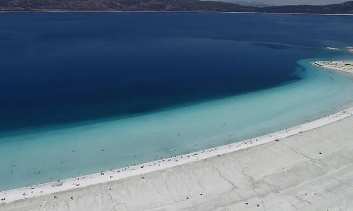 Antalya Pamukkale Hiearapolis and Salda Lake Daily Tours
