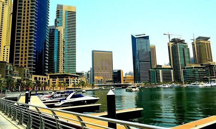 Luxury Dubai Marina Yacht Tour with BF