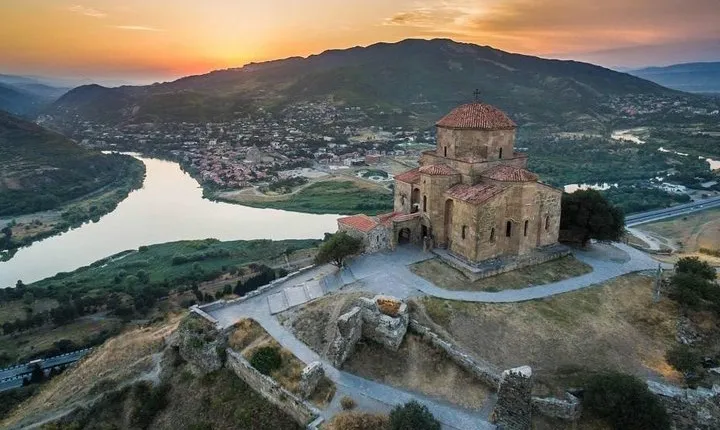 Full Day Private Tour in Mtskheta Gori Uplistsikhe and Tbilisi