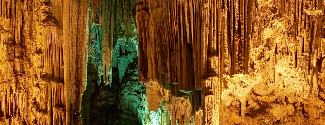 Cretan history tour and visit to a pottery workshop