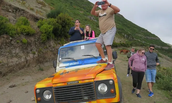 private, half-day tour of Madiera in an open top safari jeep