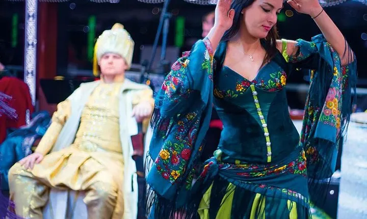 3 Hour Ottoman Dinner Cruise in Istanbul