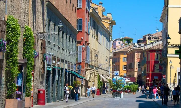 Shared Parma Food Valley and Cheese Tour 