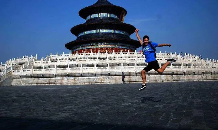 4-Hour Private Walking Tour to Temple of Heaven with Peking Duck Lunch or Dinner