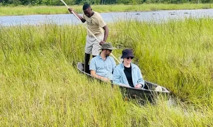 Mokoro Day Trip in the Okavango Delta