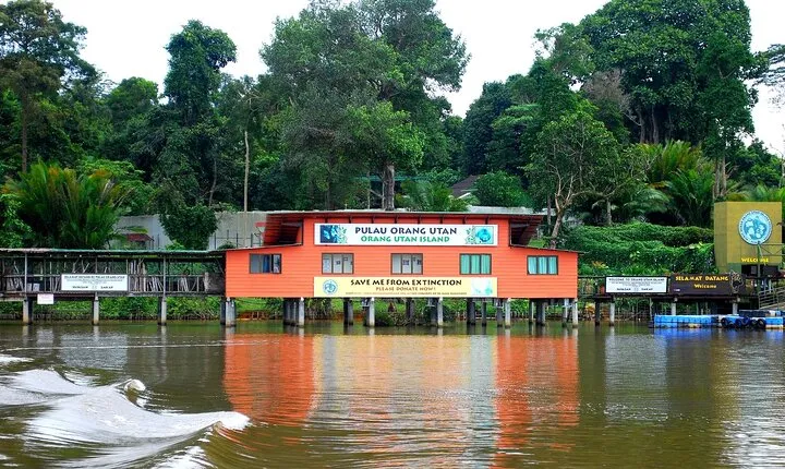 Orang Utan Island and Ipoh Private Day Tour from Kuala Lumpur