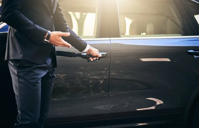 One-way Private Airport Transfer in San Francisco