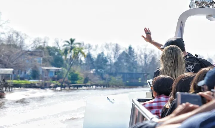 Exploring the Tigre Delta: Full-Day Tour & Cruise