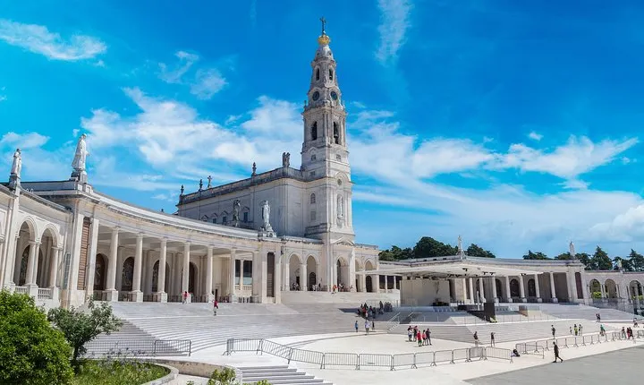 2 Tours Private / Tour FÁTIMA Second day Tour SINTRA