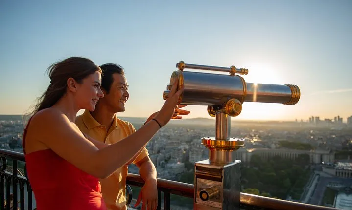 Seine Dinner Cruise, Eiffel Tower Access and Moulin Rouge Show