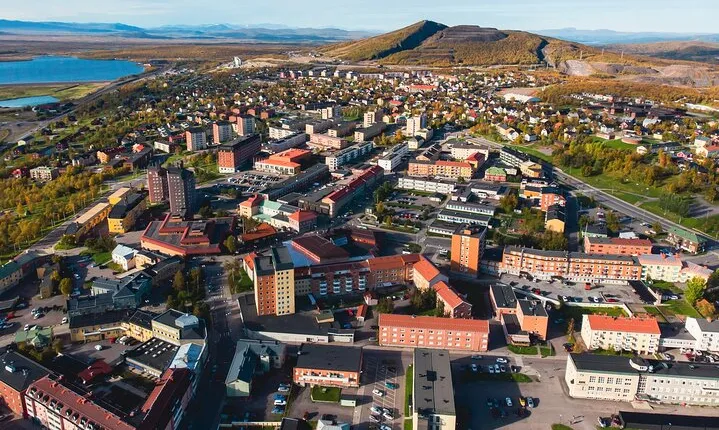 Private Walking Tour in Kiruna with Church and Mining Heritage