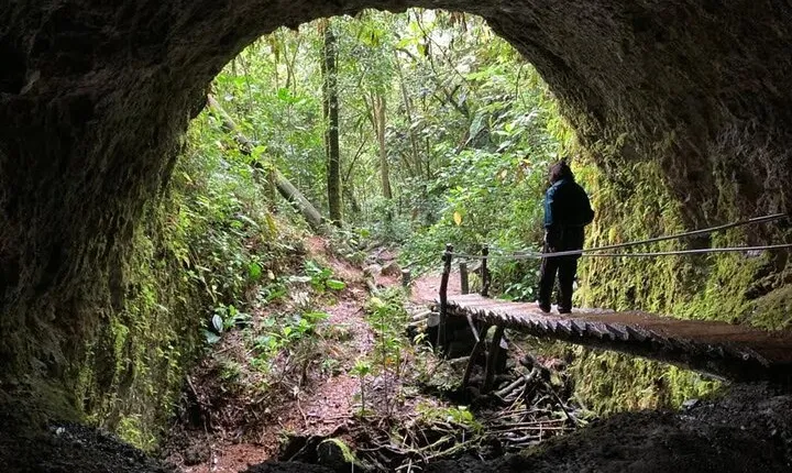 Santa Rita Waterfall and Salento Hike Tour