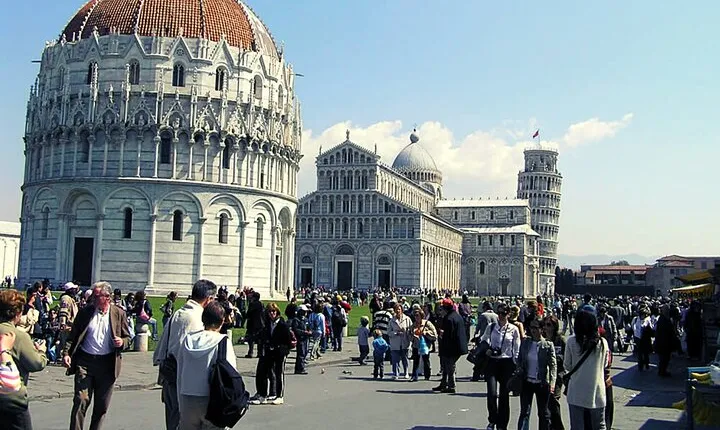 Small group San Gimignano, Tuscany & Pisa from Florence