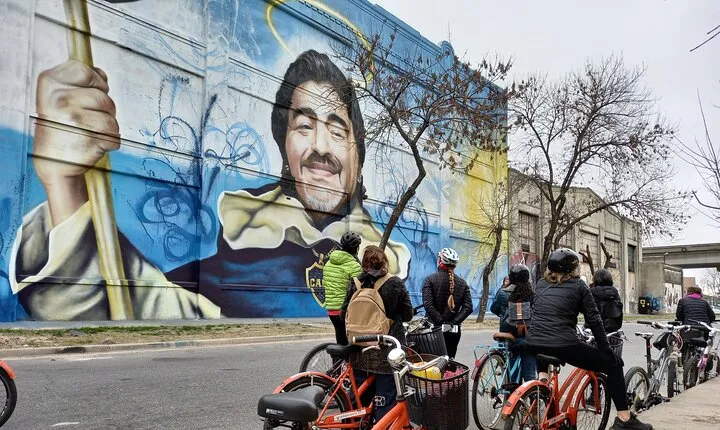 Bike Tour: Urban Art in Buenos Aires