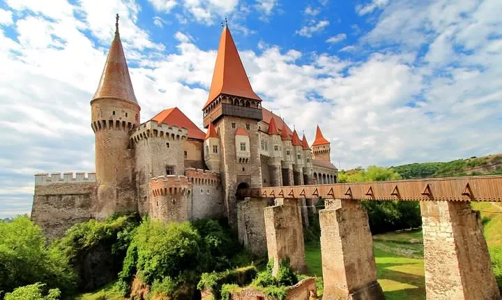 Transylvania Tour from Budapest to Bucharest: 4 days