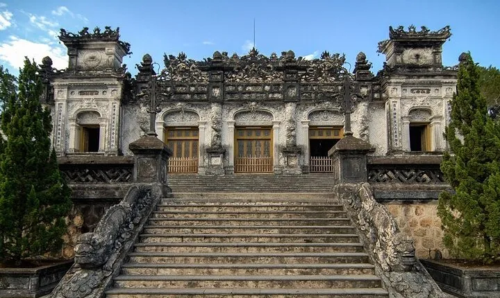 Full-Day Private Tour of Hue with Pick Up