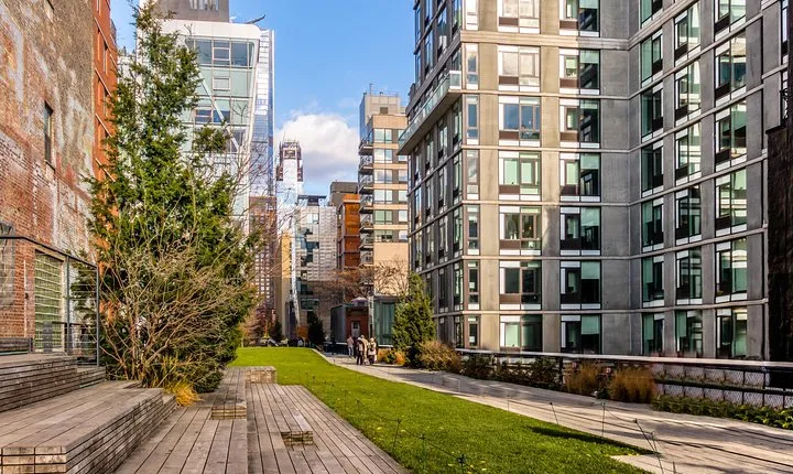 New York High Line Park Walking Tour