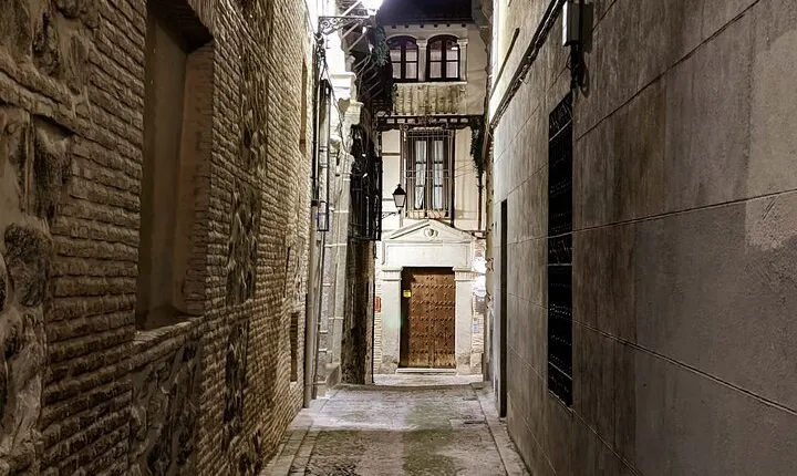 Guided Walking Tour of Immortal Toledo