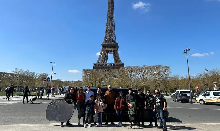 Paris Highlights Private and Customizable Tour