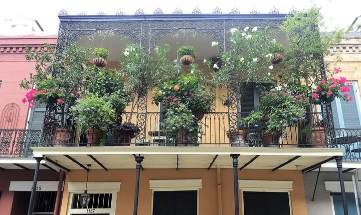 French Quarter Historical Sights and Stories Walking Tour