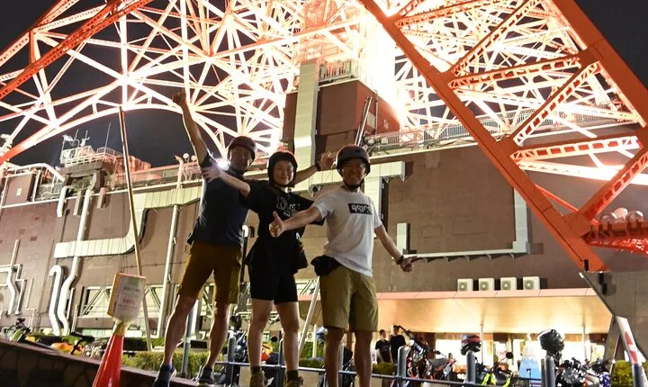 Tokyo Night Bike Tour: From Shibuya to Tokyo Tower via Roppongi