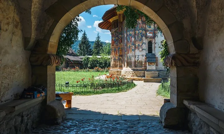 Day trip from Iasi to the UNESCO Painted Monasteries in Bucovina