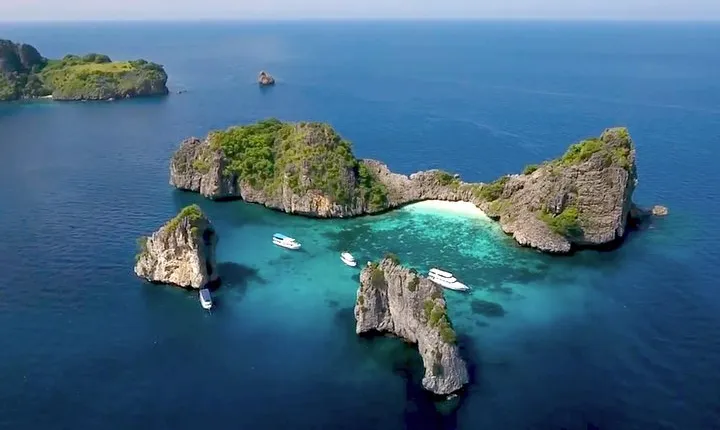 Rok Island and Haa Island by Speedboat