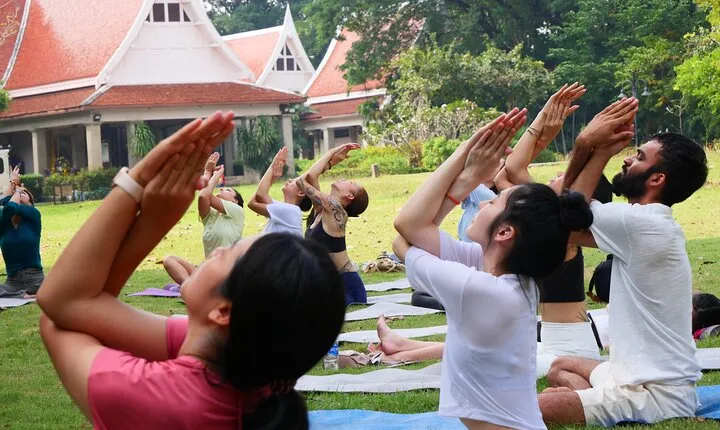 1 hour and 30 minutes Shared Yoga Retreat in Bangkok Thailand