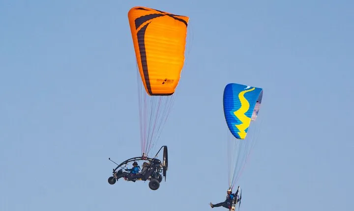 Private-Doha Paratrike Air Tour