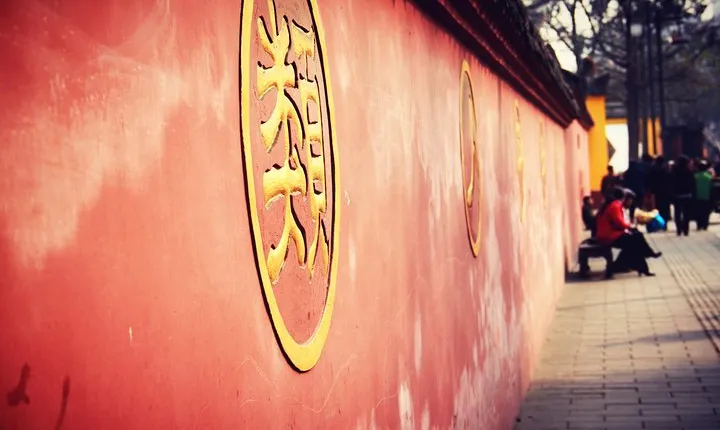 Half Day City Culture Walk with Food Experience