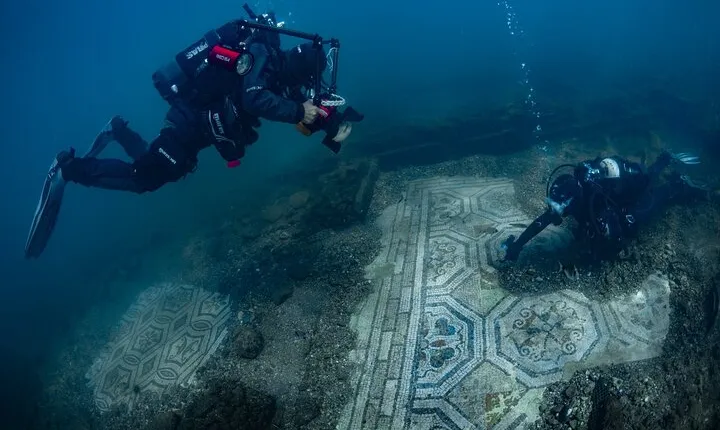 Try Scuba Day among the Submerged Archaeological Finds of Baia