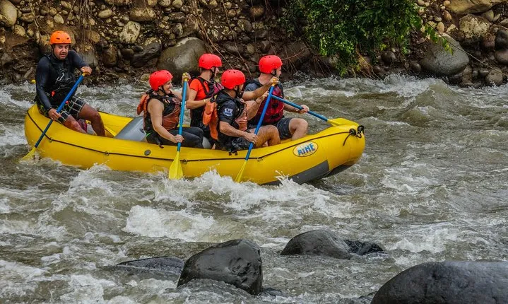 Adrenaline Pack (Zipline + Rafting)