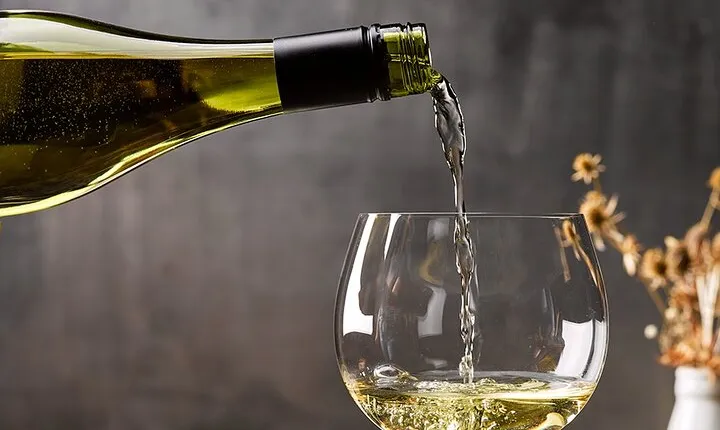 Marlborough Discovery Sampler Wine Tour - 1/2Day Blenheim