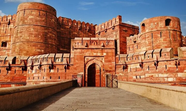 Sunrise Tour of Taj Mahal and Agra Fort from Delhi