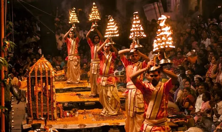 7 Days Golden Triangle Tour with Ranthambore & Varanasi Tour