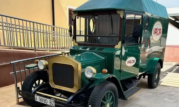 From Albir & Benidorm: Chocolate factory and market excursion