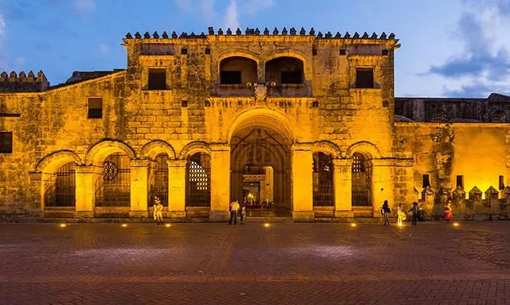 Santo Domingo City Tour: History of the Caribbean