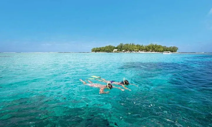 Full Day at Ile Des Deux Cocos