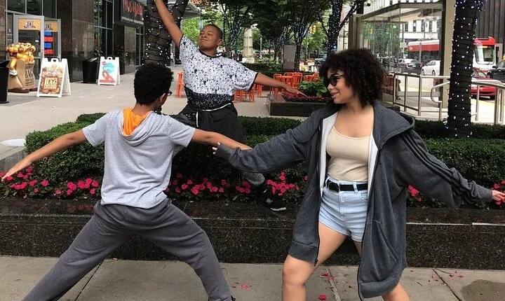 Knoxville City Scavenger Hunt Excursion by Wacky Walks