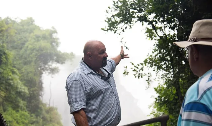 Guided Tour of Victoria Falls with Pickup
