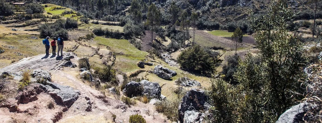 Private full-day hike to Balcon del Diablo