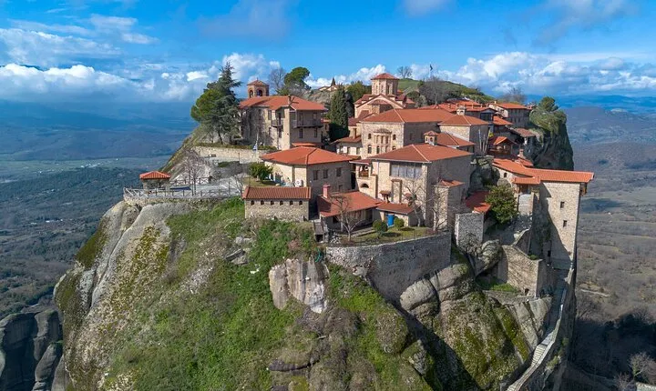 Private Tour to Meteora and Thermopylae