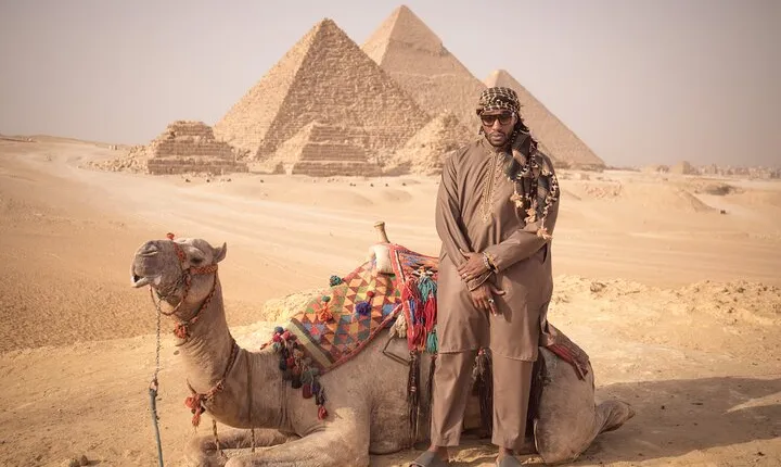 Full Day Tour To Giza Pyramids Egyptian Museum and Khan Khalili Bazaar