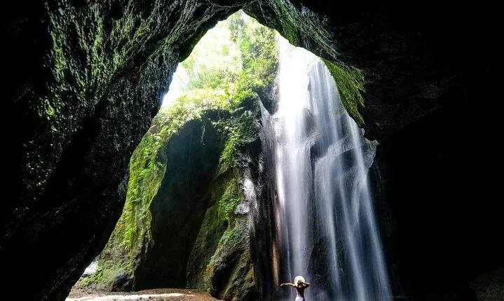Bali Iconic Waterfalls Private Day Trip with Transport
