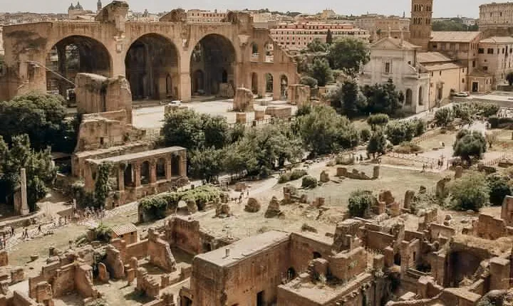 Beyond the Arena: Colosseum Plus special access SUPER Sites Tour