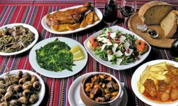 Cook with Locals | Cretan cooking Class at Archanes Village