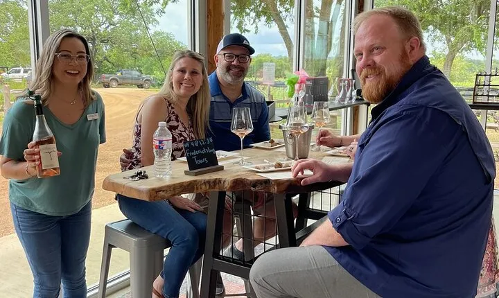 Fredericksburg Texas Area Wine Tastings: 3 Wineries and Lunch